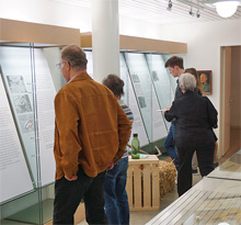 Vernissage der Ausstellung «Im Schatten des Zweiten Weltkriegs» <span class='noBreak'>am 20. Mai</span> 2017
